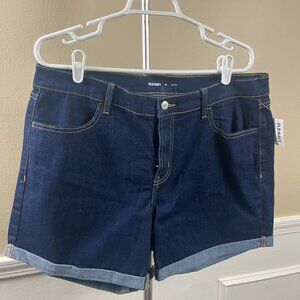 NWT Old Navy Mid-Ride Wow Jean Shorts - 5-inch Inseam - 14